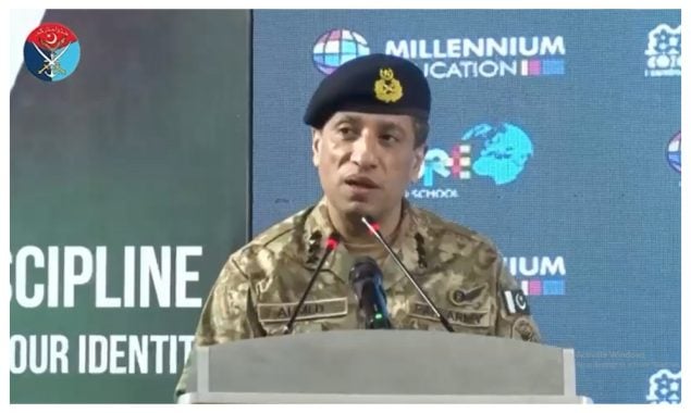 ڈی جی آئی ایس پی آر کی طلبہ و اساتذہ کے ساتھ خصوصی نشست، ملکی دفاع کی اہمیت پر گفتگو