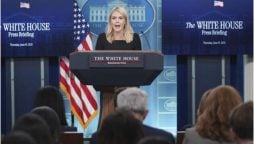 وائٹ ہاؤس میں صحافیوں کے داخلے پر نئی پابندیاں عائد