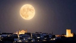 آج پاکستان سمیت دنیا بھر میں ’’سپر مون‘‘ کا خوبصورت نظارہ دیکھا جاسکے گا