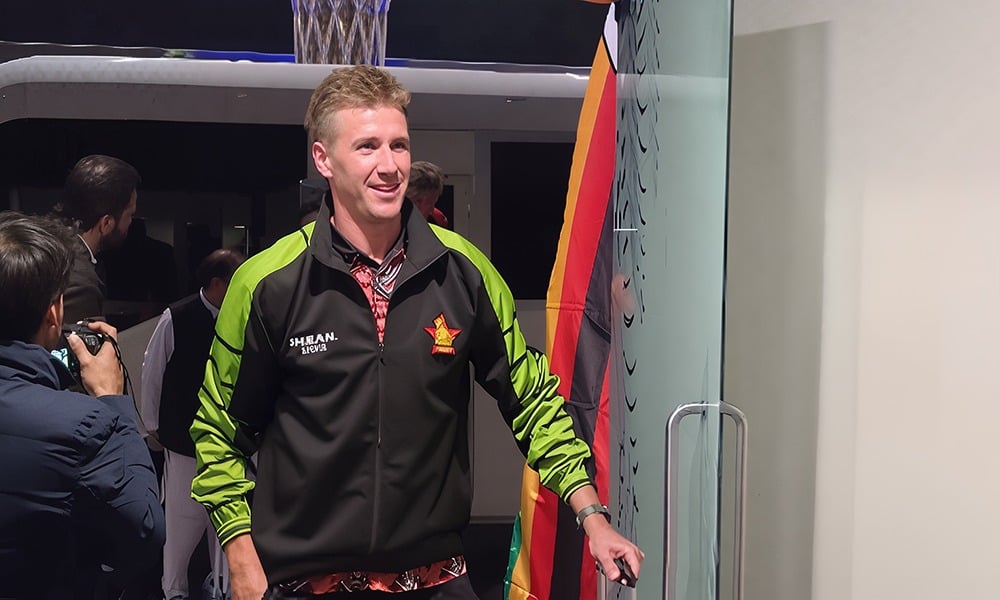 سہ ملکی سیریز کیلئے زمبابوے کی ٹیم پہنچ گئی