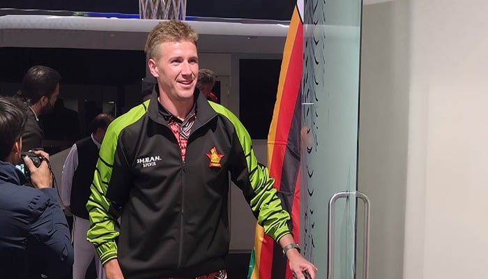 سہ ملکی سیریز کیلئے زمبابوے کی ٹیم پہنچ گئی