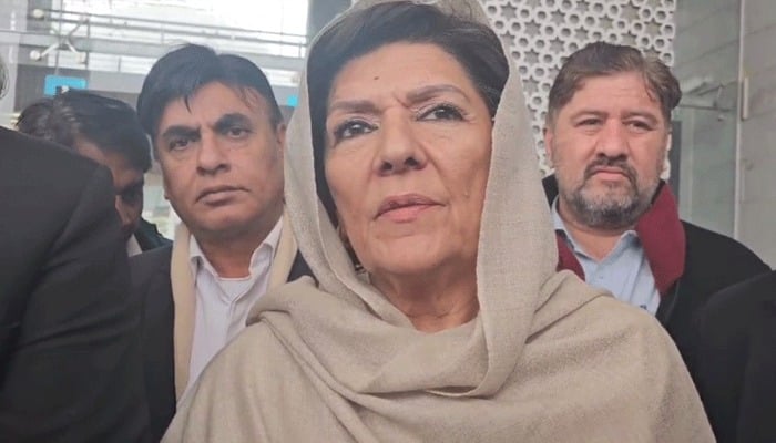 علیمہ خان کے 10ویں بار ناقابل ضمانت وارنٹ گرفتاری جاری