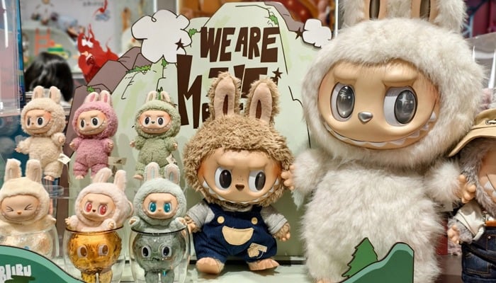 مشہور ’لبوبو ڈول‘ پر فلم بنانے کی تیاری؛ مداح بےصبری سے منتظر