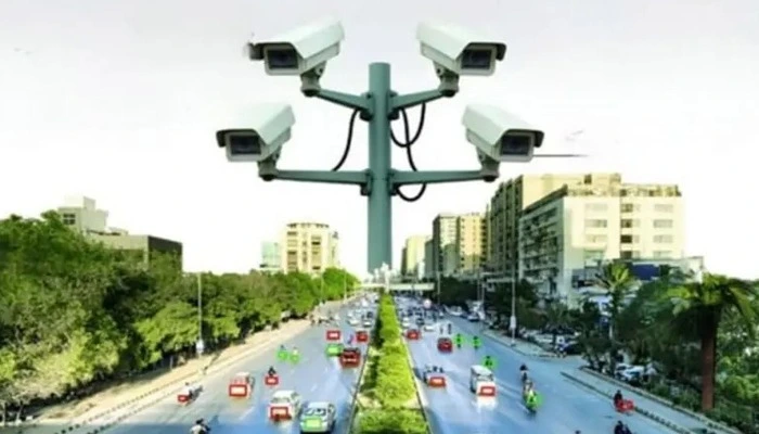 کراچی کے بعد سندھ کے دیگر شہروں میں بھی ای چالان کے نفاذ کا فیصلہ