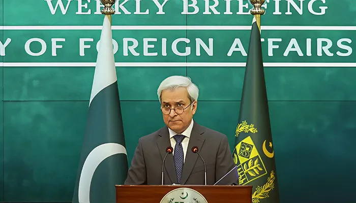 پاکستان اور افغانستان کے درمیان سعودی عرب میں مذاکرات؛ دفترخارجہ کا لاعلمی کا اظہار