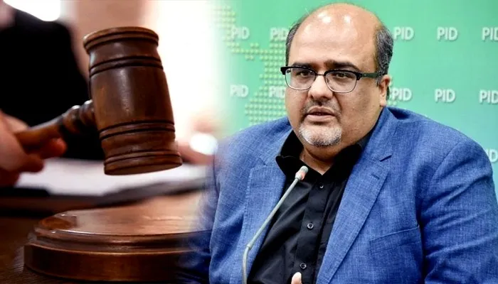 شہزاد اکبر اشتہاری قرار؛ وارنٹ گرفتاری بھی جاری کرنے کا حکم