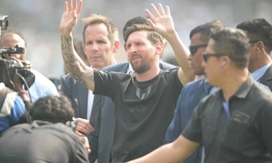 بھارت میں اخلاقی پستی اورلیجنڈکھلاڑی کی مہمان نوازی کی بدترین مثال قائم