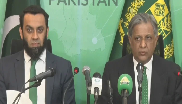 آرٹیکل 243 میں کوئی ابہام نہیں، اصل والا نوٹیفکیشن بھی جلد آجائے گا، وزیر قانون