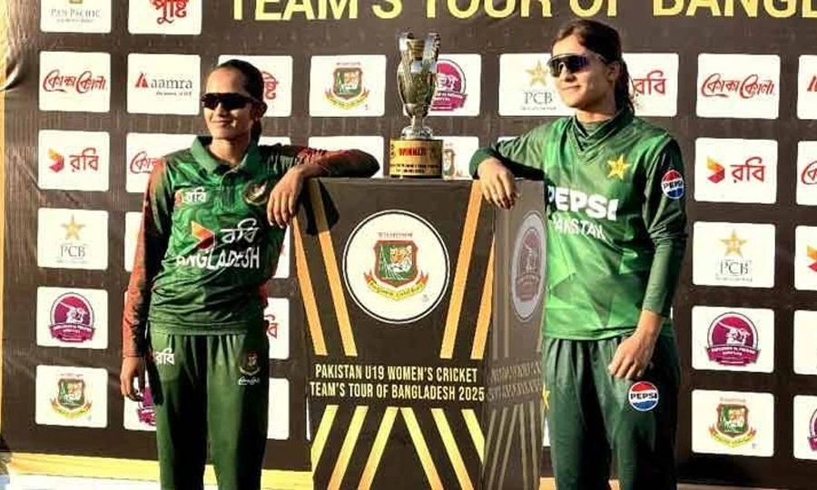 پاکستان نے بنگلہ دیش کو 6 وکٹوں سے شکست دے کر سیریز برابر کر دی