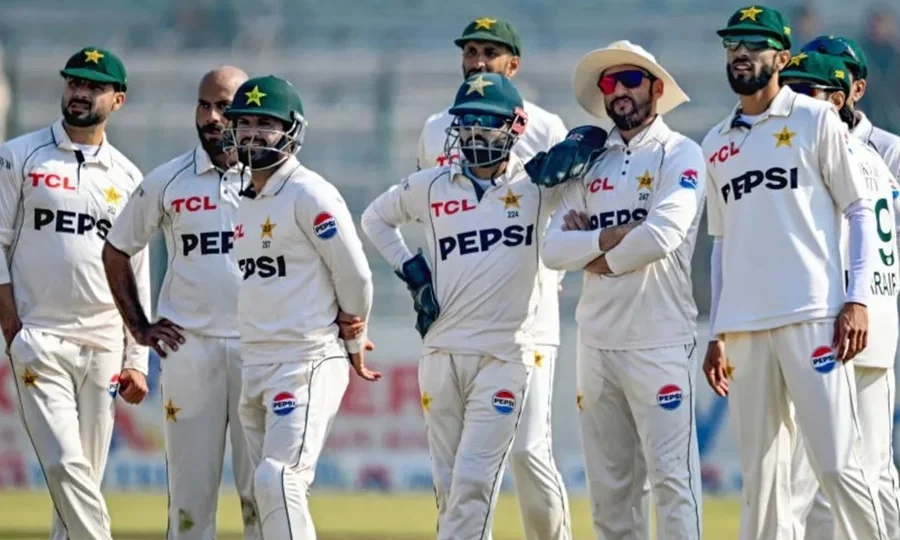 پاکستان کے ہیڈکوچ اپنے عہدے سے مستعفی