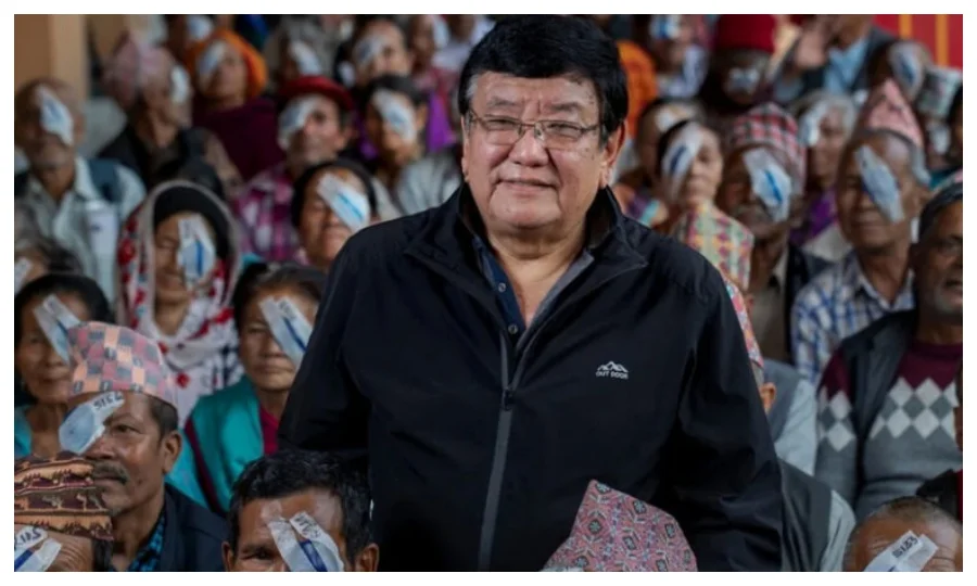 ایسا نیپالی ڈاکٹر جس نے 40 سال میں لاکھوں افراد کی بینائی بحال کی