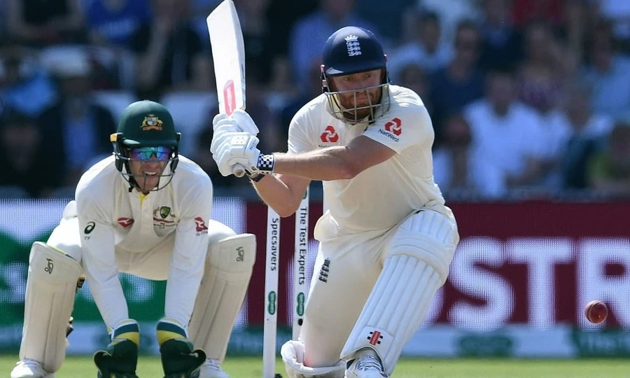 ایشیز سیریز: آسٹریلیا نے پہلی اننگز میں 8 وکٹوں پر 326 رنز بنا لیے