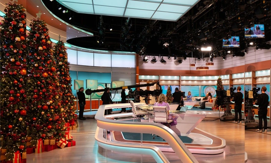 برطانیہ کو امریکی کنٹرول سے آزاد میڈیا کی ضرورت: نئی بحث چھڑ گئی