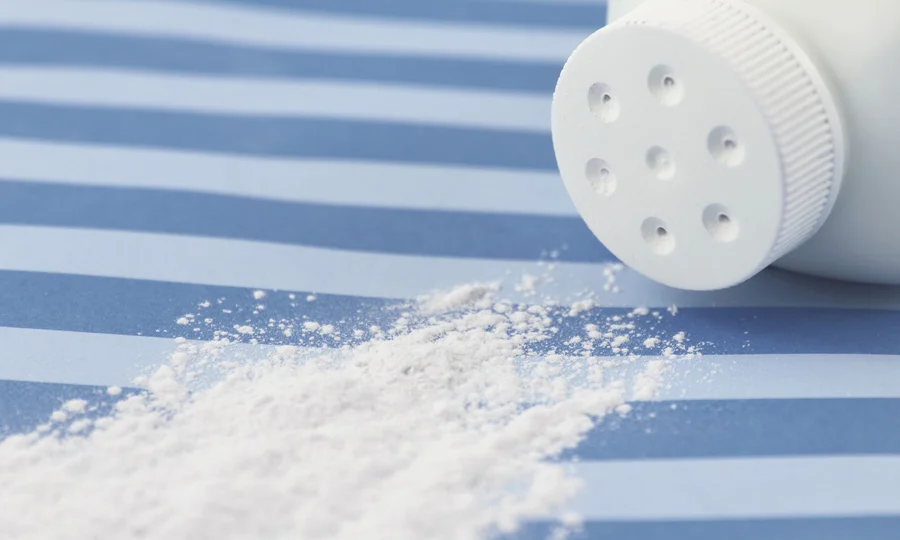 بے بی پاؤڈر سے ہوجائیں ہوشیار؛ امریکی عدالت نے بڑا فیصلہ سنادیا