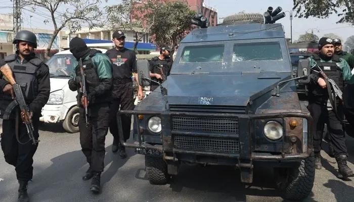 بھارتی خفیہ ایجنسی ’’را‘‘ کے 12 دہشتگرد بھاری اسلحہ و بارود سمیت گرفتار