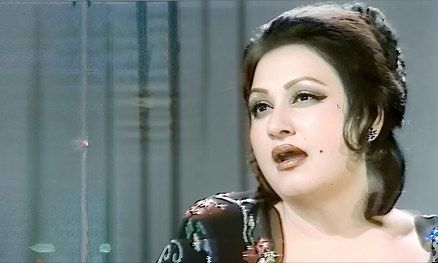 سروں کی ملکہ گلوکارہ نورجہاں کو مداحوں سے بچھڑے 25 برس بیت گئے