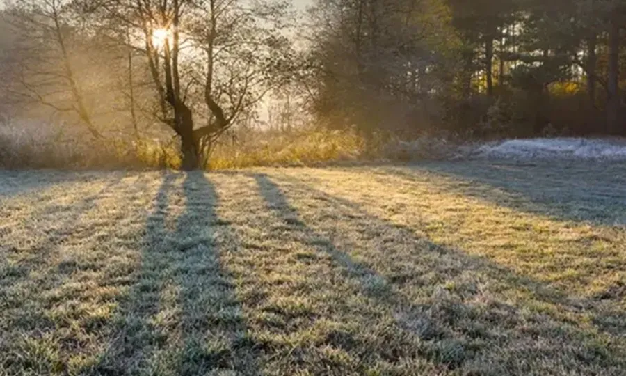 ملک کے بیشتر علاقوں میں آج موسم سرد اور خشک رہنے کا امکان