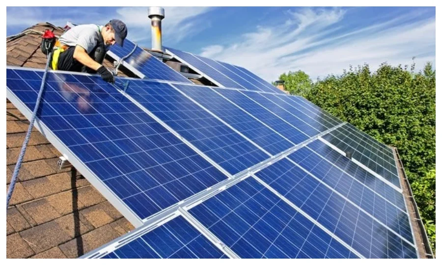 سولر صارفین کے لیے نیپرا کی نئی تجاویز: کیا نقصانات ہو سکتے ہیں؟