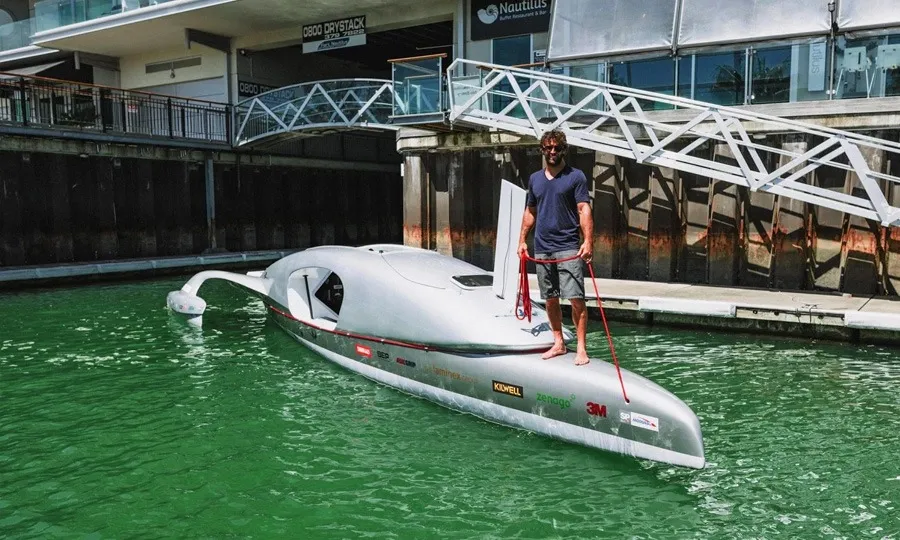 معروف سائیکلسٹ، منفرد انداز میں دنیا کا چکر لگانے کیلئے تیار 