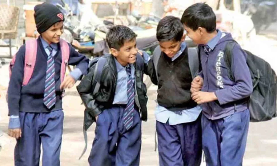 سردیوں کی تعطیلات ختم؛ تمام تعلیمی ادارے کھل گئے