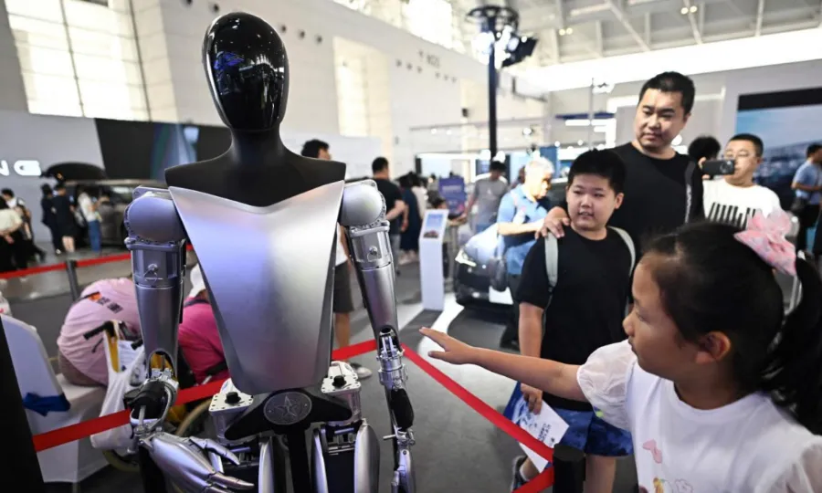 چینی کمپنیاں سال 2025 کے دوران انسان نما روبوٹ کی عالمی پیداوار میں سر فہرست