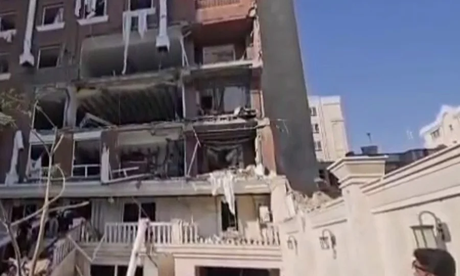 ایران کے ساحلی شہر بندر عباس میں زور دار دھماکا