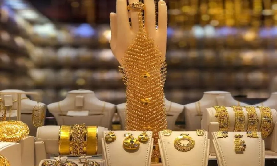 سونا سستا ہوگیا؛ عالمی اور مقامی مارکیٹوں میں قیمت کم