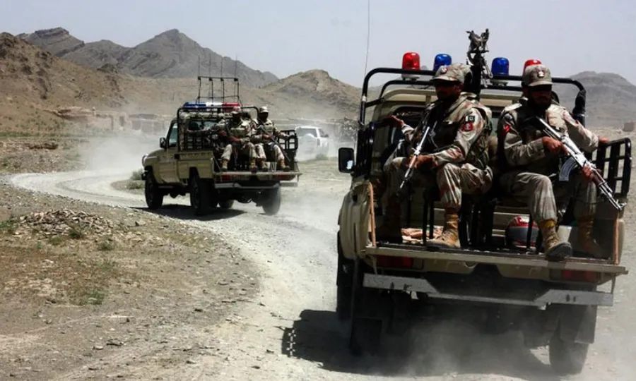 خیبرپختونخوا میں سیکیورٹی فورسز کی بڑی کارروائیاں، 11 خوارجی دہشتگرد ہلاک