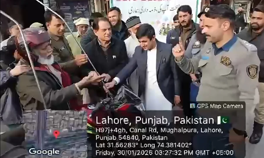 لاہور میں محفوظ بسنت مہم عروج پر، شوبز شخصیات بھی شامل