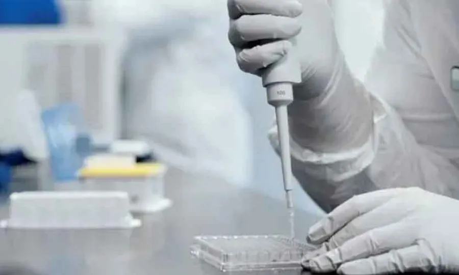 حکومت نے مقامی سطح پر ویکسین کی تیاری کیلئے نیشنل پالیسی ڈرافٹ تیار کر لیا