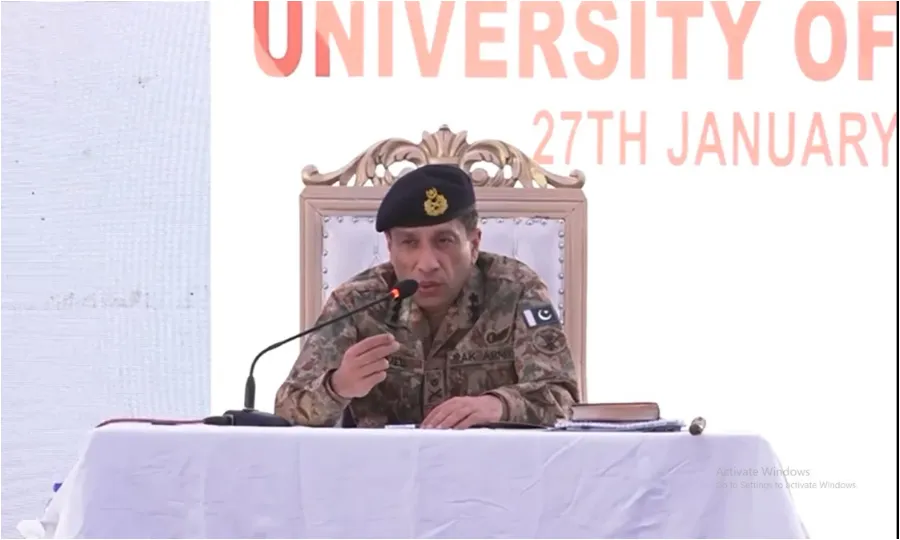 ڈی جی آئی ایس پی آر کی جامعہ کراچی میں طلباء و اساتذہ کے ساتھ خصوصی نشست