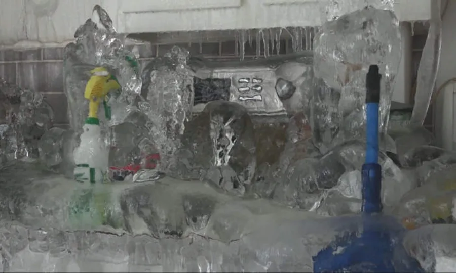 کینیڈا؛ سخت سردی میں ہیٹر بند کرنا مہنگا پڑگیا