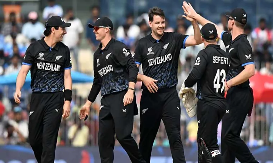 یووراج سمرا کی سنچری رائیگاں، نیوزی لینڈ، کینیڈا کو ہرا کر سپر ایٹ میں داخل