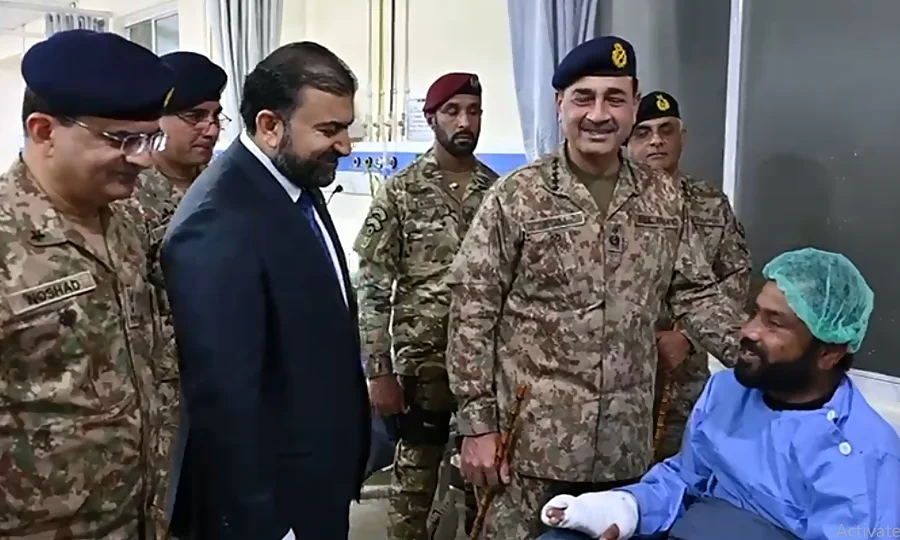 فیلڈ مارشل کا کوئٹہ دورہ، دہشت گرد حملے ناکام بنانے پر فورسز کی قربانیوں کو خراج تحسین