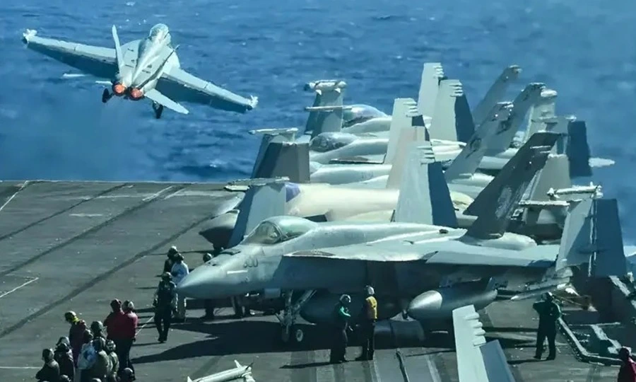 ایران نے بحرین میں امریکی نیوی کو نشانہ بنایا، بحرین نے تصدیق کردی