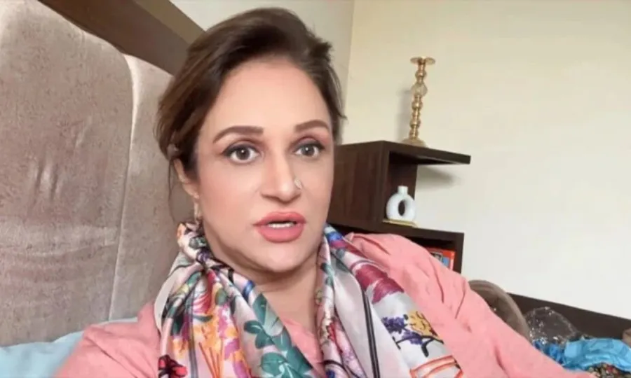 طلاق یافتہ مردوں سے شادی؛ بشریٰ انصاری نے لڑکیوں کو اہم مشورہ دے دیا