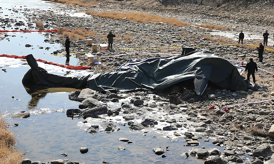 جنوبی کوریا، فوجی ہیلی کاپٹر تربیتی پرواز کے دوران گر کر تباہ، دو اہلکار جاں بحق