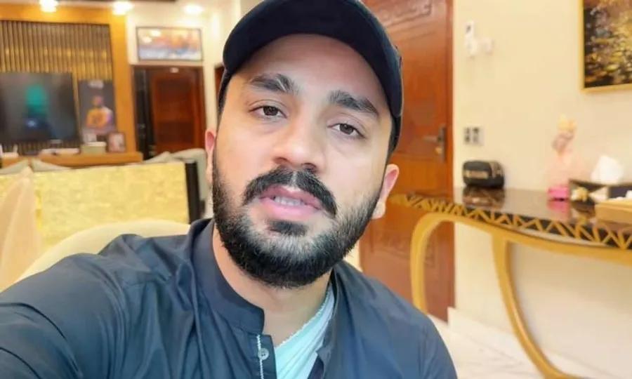 نیا اسکینڈل یا غلط فہمی؟ رجب بٹ نئی مشکل میں پھنس گئے