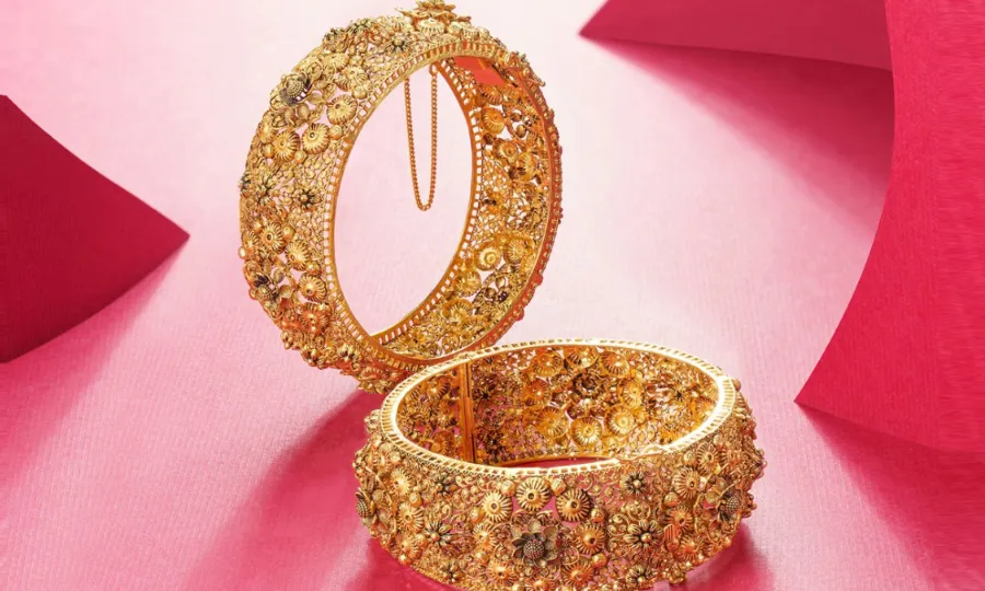 سونے کے خریدار ہوشیار؛ قیمتوں میں کمی اور اضافے سے متعلق بڑی خبر آگئی