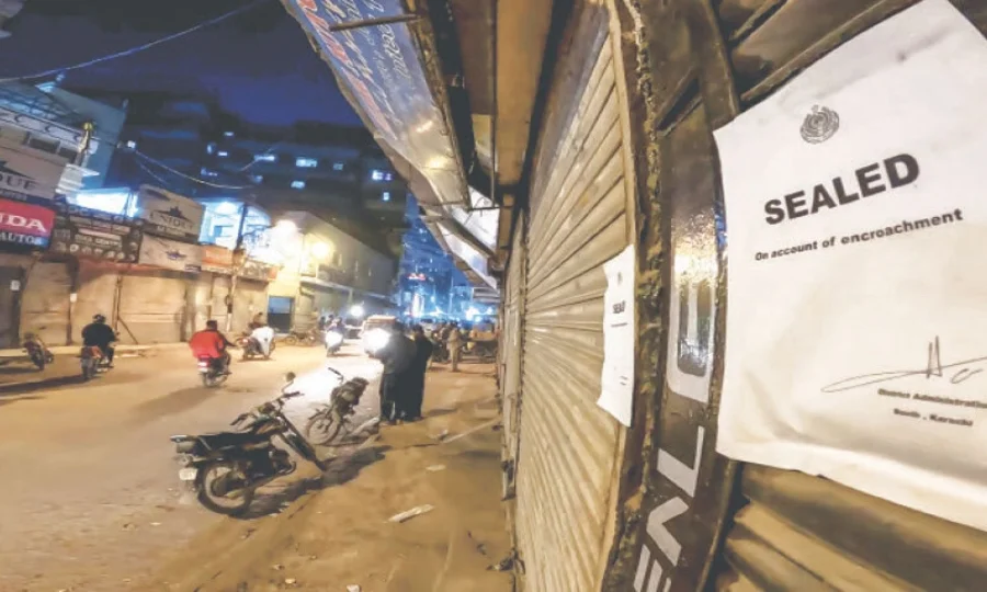 شہر قائد میں فائر سیفٹی قوانین کی خلاف ورزی پر بڑا کریک ڈاؤن، 500 دکانیں سیل