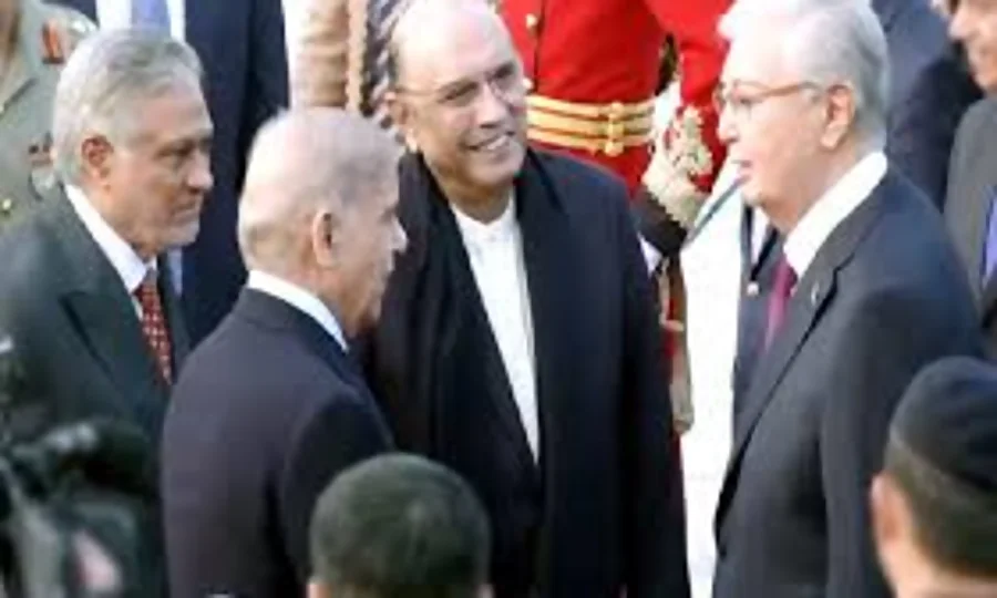 قازقستان کے صدر قاسم جومارت توکایووف دو روزہ دورے پر پاکستان پہنچ گئے