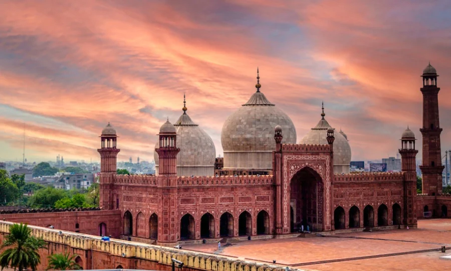 لاہور میں سحری اور افطار کے اوقات جاری