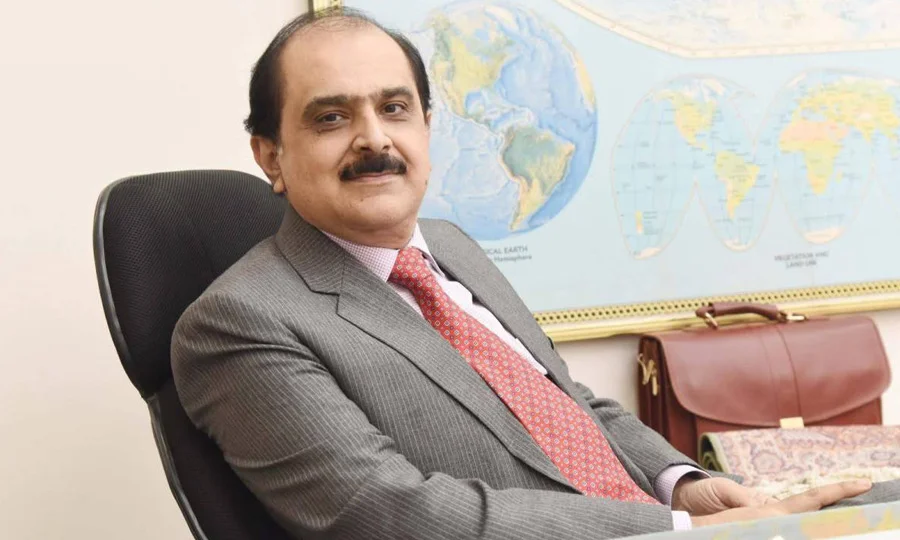 کھلاڑی صرف اپنے کھیل پر توجہ دیں، ہاکی فیڈریشن کے ایڈہاک صدر کا واضح پیغام