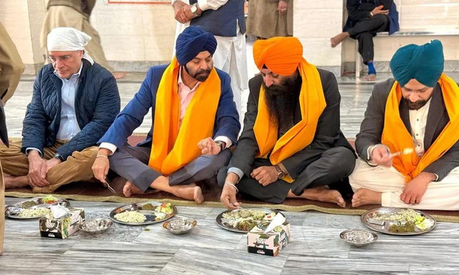 ورلڈ بینک کے صدر کا گردوارہ پنجہ صاحب کا دورہ