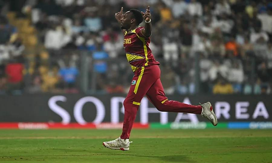 ہیٹمائر کی طوفانی بیٹنگ کی بدولت ویسٹ انڈیز نے زمبابوے کو یکطرفہ شکست دے دی