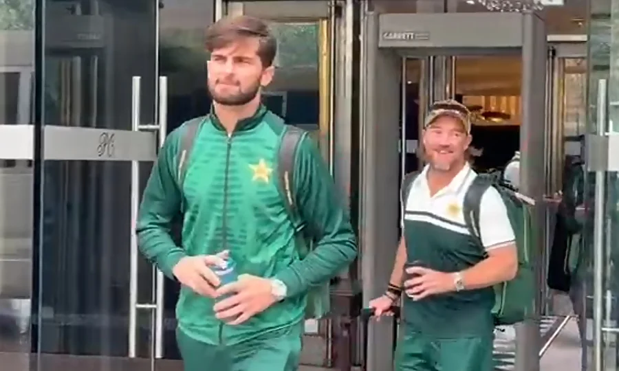 گرین شرٹس ٹی 20 ورلڈ کپ میں شرکت کیلیے سری لنکا روانہ