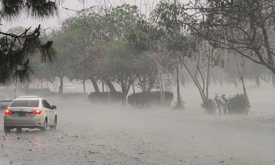 ملک بھر میں طوفانی بارشوں، آندھی اور ژالہ باری کی پیشگوئی، الرٹ جاری