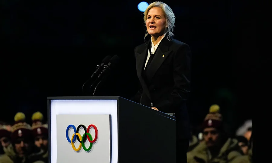 اولمپکس میں ٹرانس جینڈر ایتھلیٹس کی خواتین کیٹیگری میں شرکت پر پابندی عائد