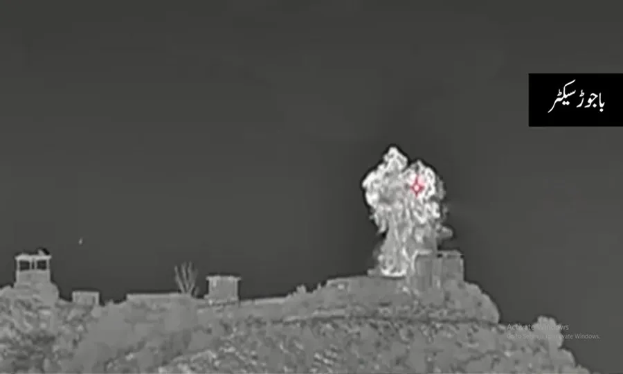 باجوڑ سیکٹر میں پاک افغان سرحد سے ملحقہ افغان طالبان کی متعدد پوسٹیں تباہ