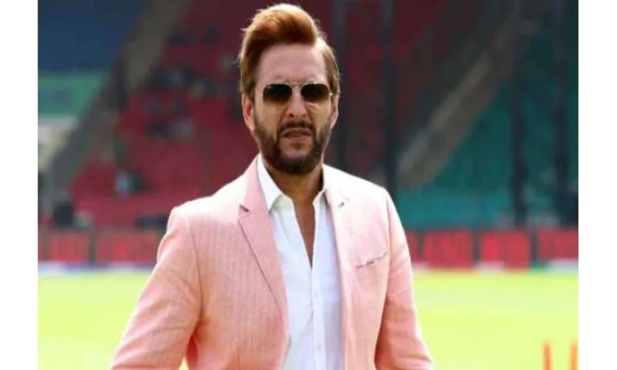 علیم ڈار کے استعفیٰ کے بعد شاہد آفریدی کا پی سی بی سے بڑا مطالبہ